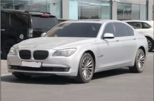 Utilisé BMW Unspecified À vendre au Doha #7788 - 1  image 